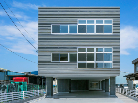 施工実績に「防災特殊曳船 新社屋新築工事」を掲載しました